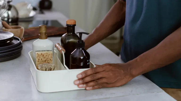 How to Clean a Wood Lazy Susan