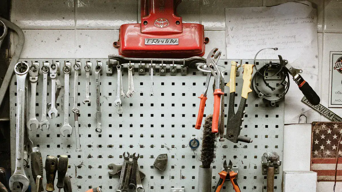 DIY Heavy Duty Workbench Plans: Sturdy Workshop Builds