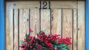 DIY Door Hanger Ideas: Craft & Decor Projects