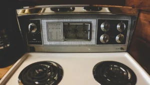 Oven Electricity Use: How Much Electricity Does An Oven Use? Wattage Guide