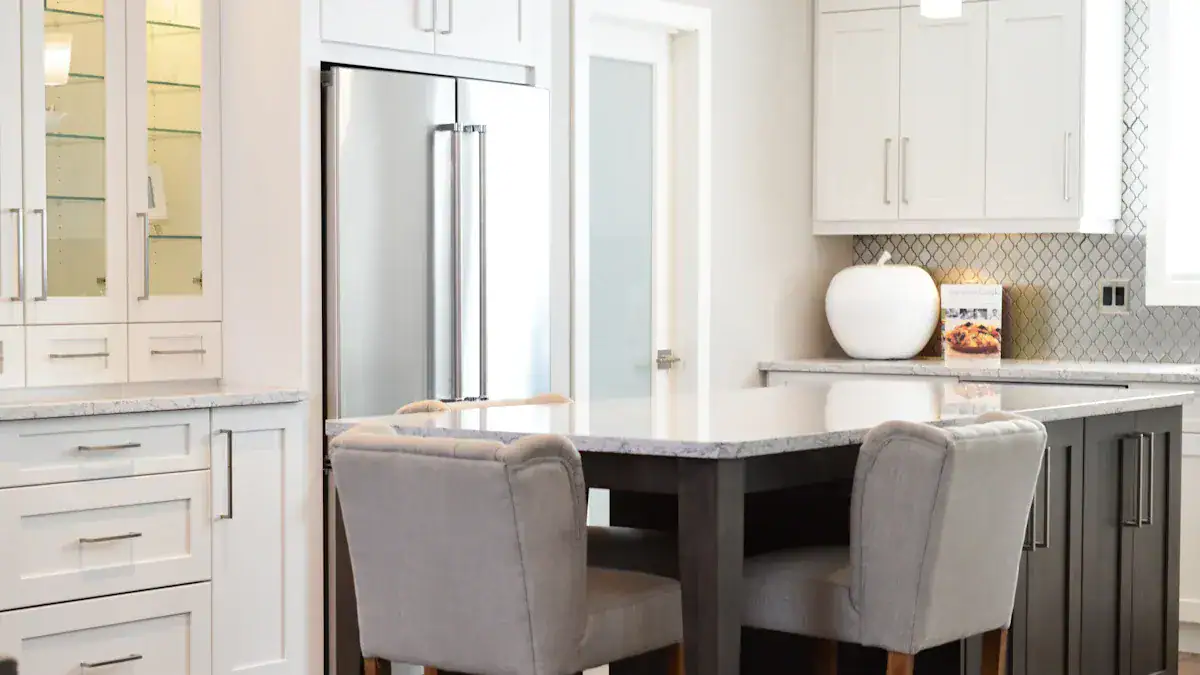 What Are Face Frame Cabinets? Design & Installation