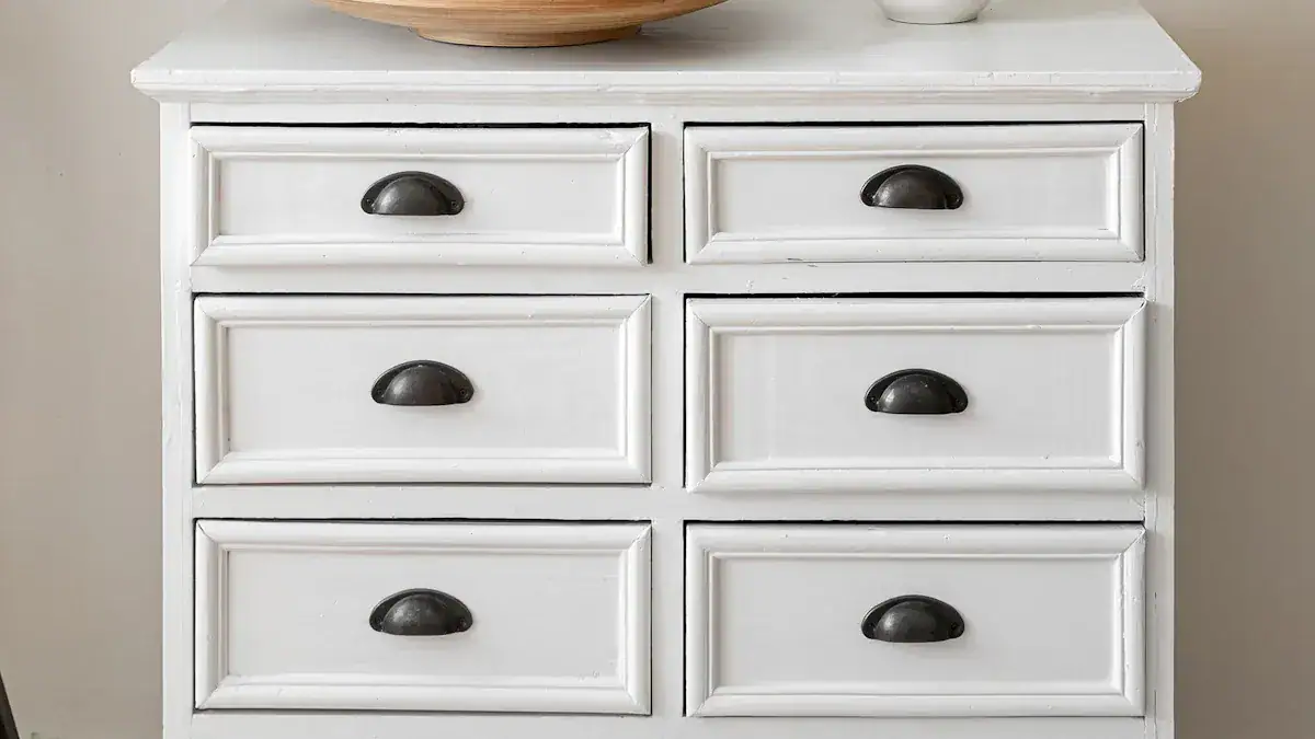 Free DIY Dresser Plans