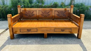 DIY Outdoor Daybeds: Build a Patio Lounger Couch