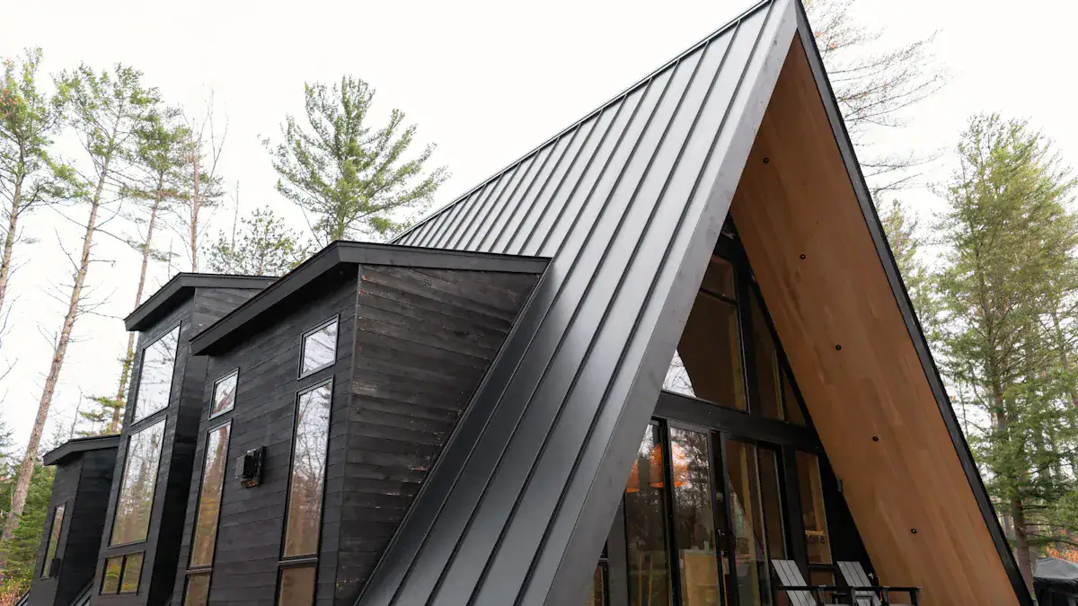 What Are Lustron Homes?