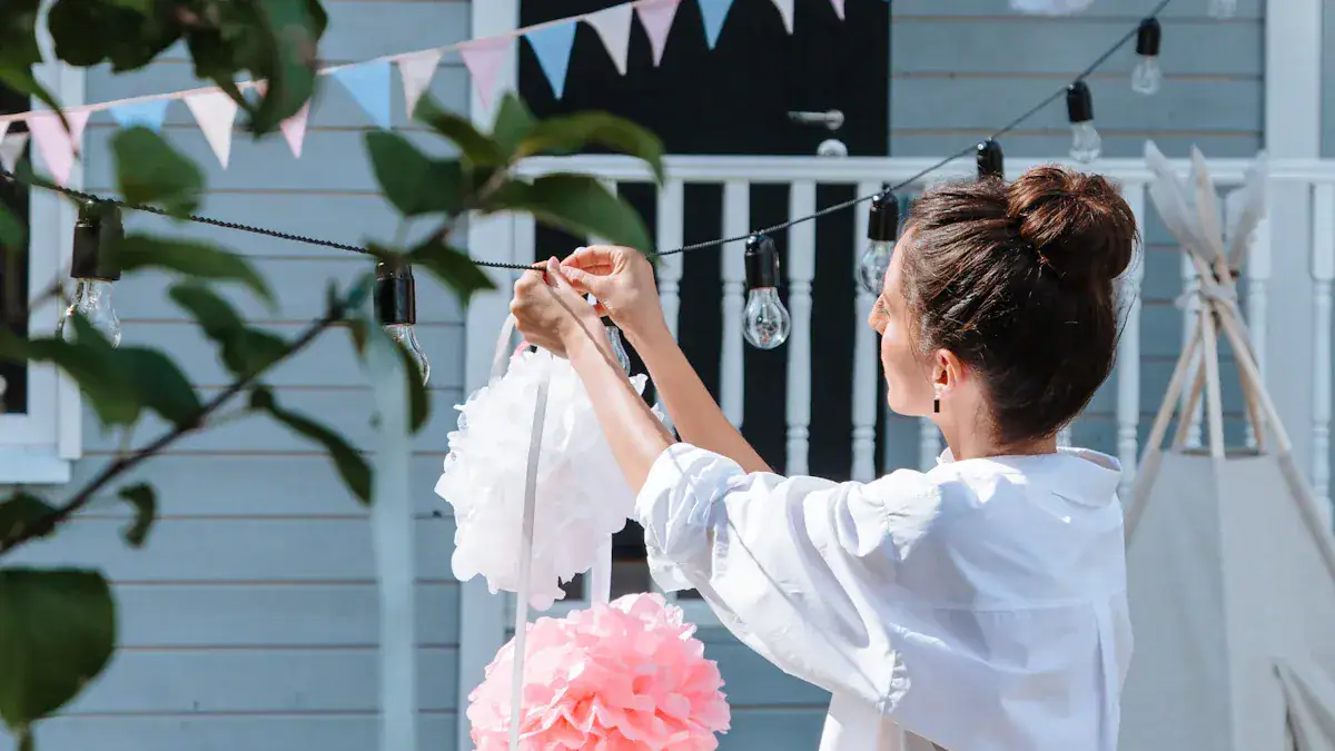 Personalizing Your DIY Lemonade Stand