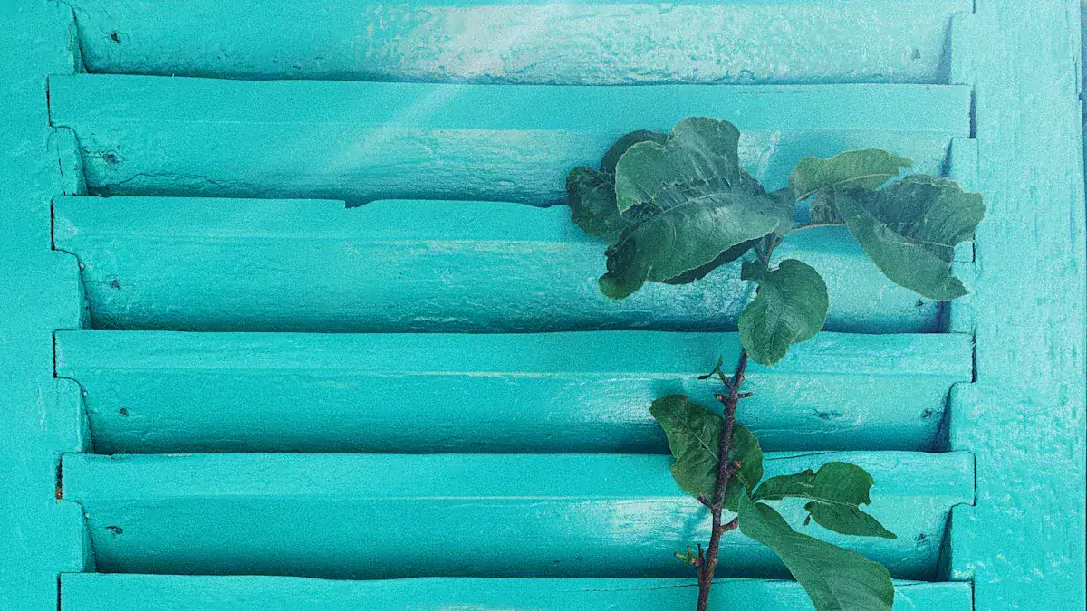 Step-by-Step: Painting Glass Jalousie Windows