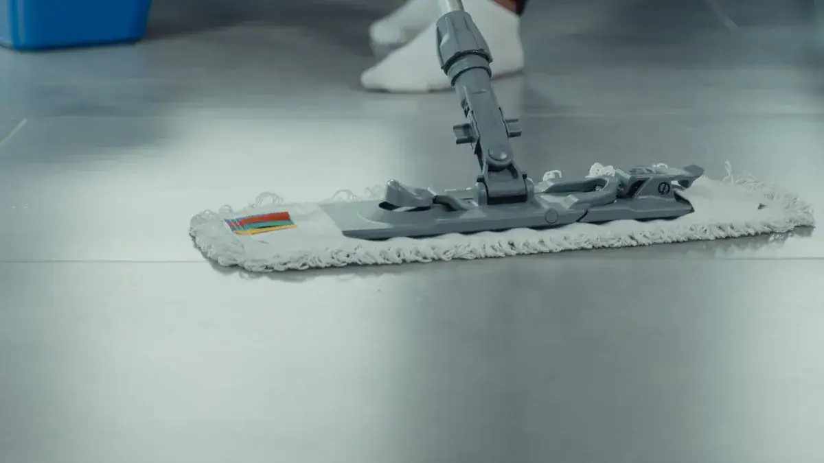 Daily Cleaning to Clean Porcelain Tiles