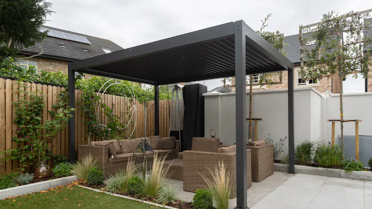 Choosing the Right Canopy Type for Your Yard