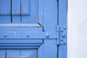 remove old door screws