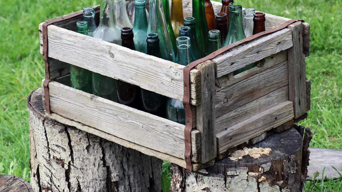 DIY Wood Pallet Crates: Rustic Storage and Home Decor Ideas