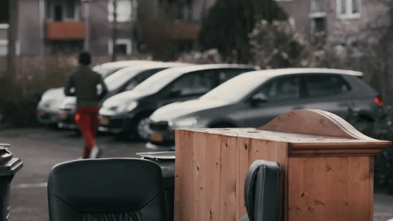 15 Repurposed Furniture Makeover Ideas: Trash to Treasure Projects