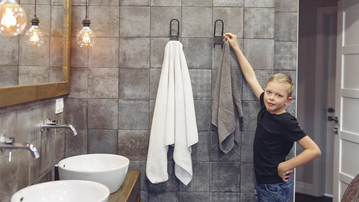 Creative Ways to Hang Towels on Walls