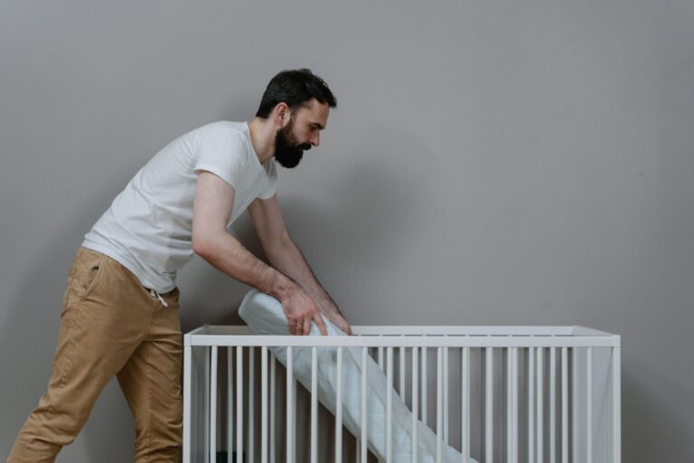 How to Clean a Crib Mattress? Safe Steps for Parents