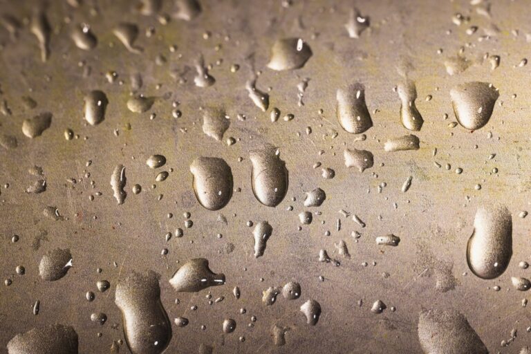 How to Clean Aluminum? Safe Steps for Shine