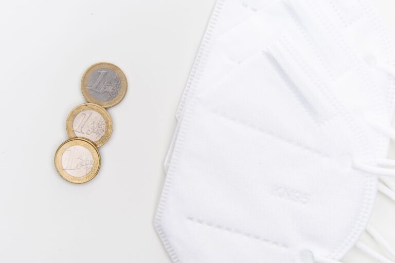 How to Clean Coins? Safe Methods That Protect Value