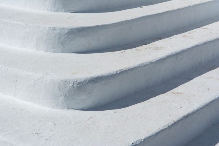 How to Clean Concrete? Safe Steps for Every Surface